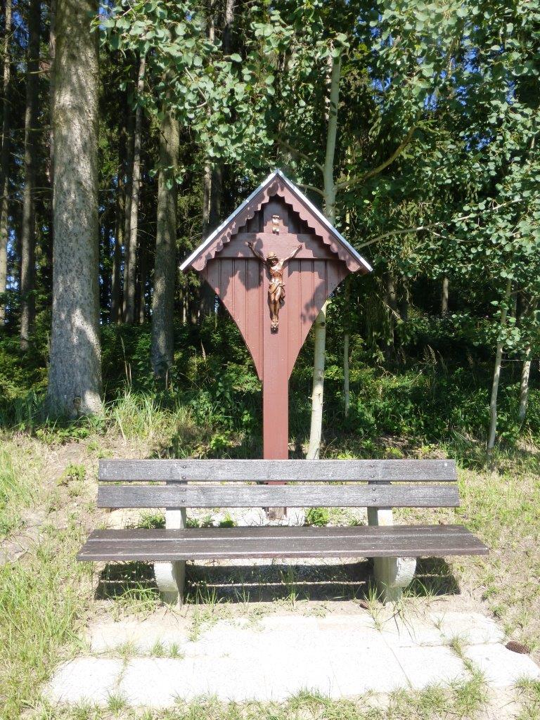 Feldkreuz Ettenhuber Waldrand